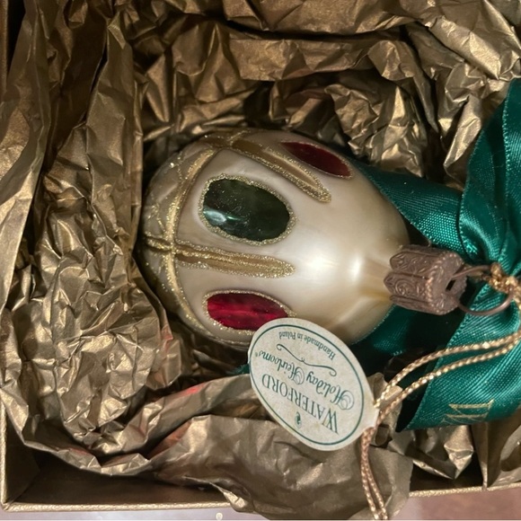 Waterford Crystal Holiday Heirloom Ornament. Colleen Egg Small 4” with papers - Picture 5 of 8